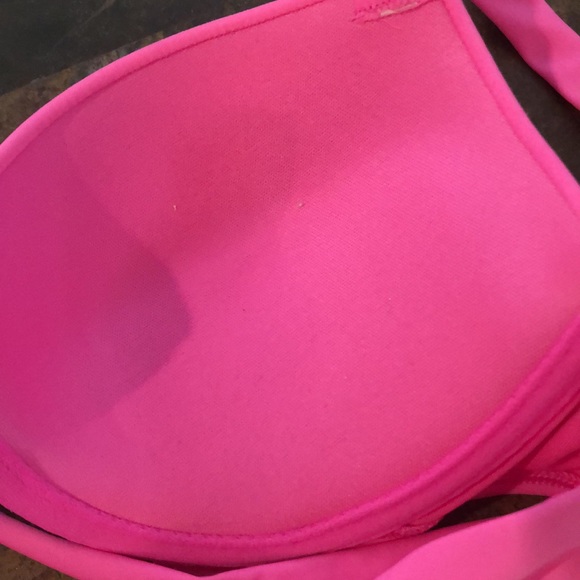 Aerie swim top (34C) - Picture 6 of 9